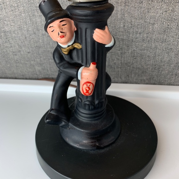 Vintage Charlie Chaplin Bar Lamp Hobo Drunk Lamp Post Glass Table Light - Picture 3 of 11